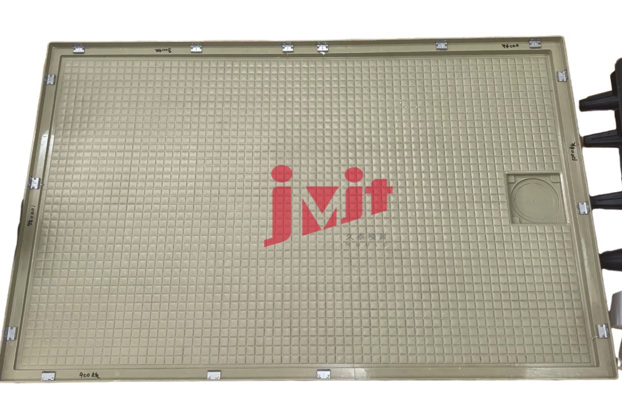 news-1244-837 news-1244-837