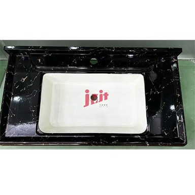 СМС мийка в басейні